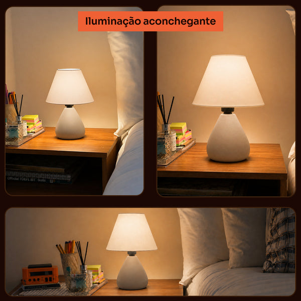 Abajur gota capuccino com cúpula de plástico aceso no quarto, iluminação aconchegante #capuccino #plástico