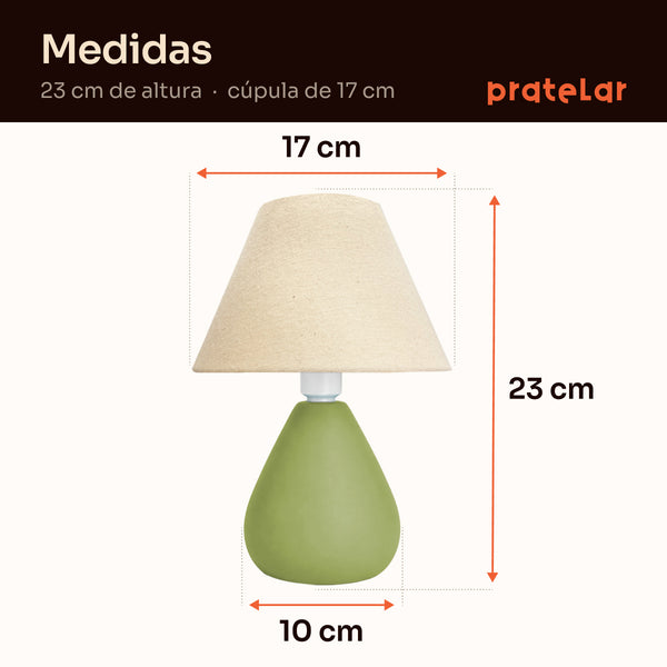 Medidas do abajur gota verde pistache com cúpula de tecido: 23 cm de altura, cúpula de 17 cm e base de 10 cm #verdepistache #tecido