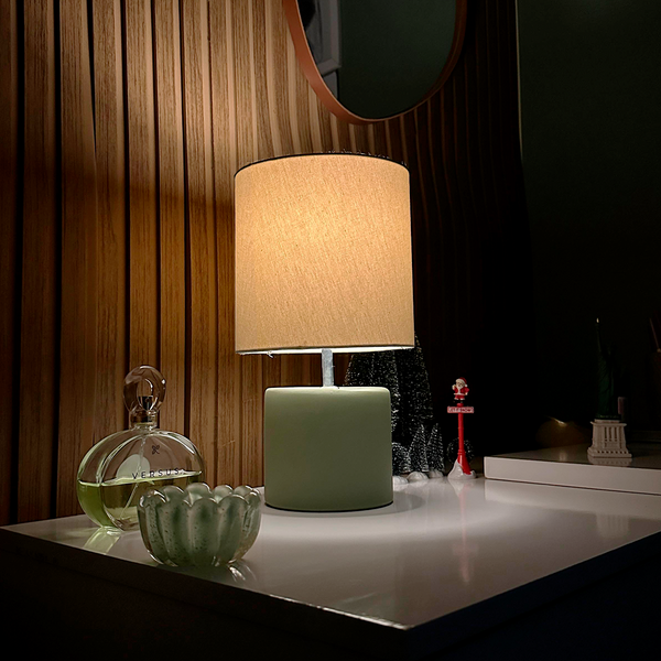 Abajur Cilindro de Cerâmica com Cúpula de Linho + Lâmpada