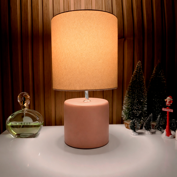 Abajur Cilindro de Cerâmica com Cúpula de Linho + Lâmpada