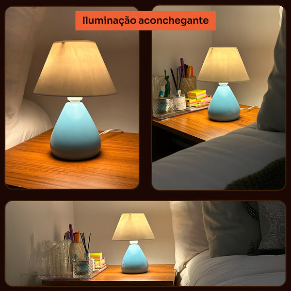 Abajur gota azul com cúpula de plástico aceso no quarto, iluminação aconchegante #azulbrilhante #plástico