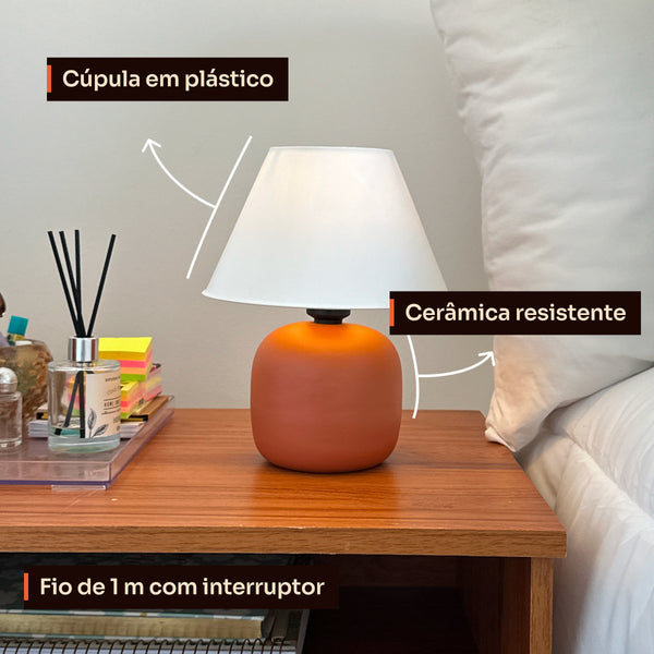 Abajur bujão terracota com cúpula de plástico, detalhes #terracota #plástico
