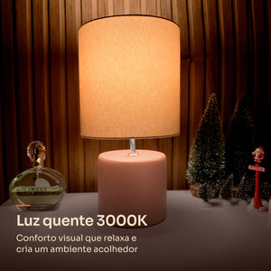 Abajur cilindro avelã com cúpula de tecido, luz quente 3000K #avelã