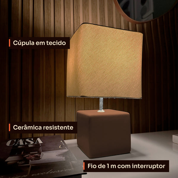 Abajur cubo marrom com cúpula de tecido, detalhes #marrom