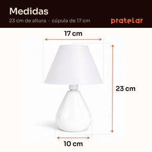 Medidas do abajur gota branco com cúpula de plástico: 23 cm de altura, cúpula de 17 cm e base de 10 cm #branco #plástico