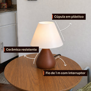 Detalhes do abajur gota marrom: cúpula de plástico, cerâmica resistente e fio com interruptor #marrom #plástico