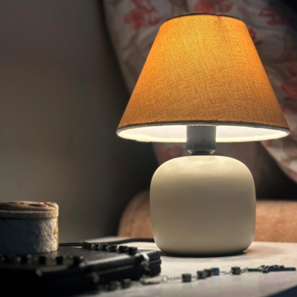 Abajur Bujão de Cerâmica com Cúpula